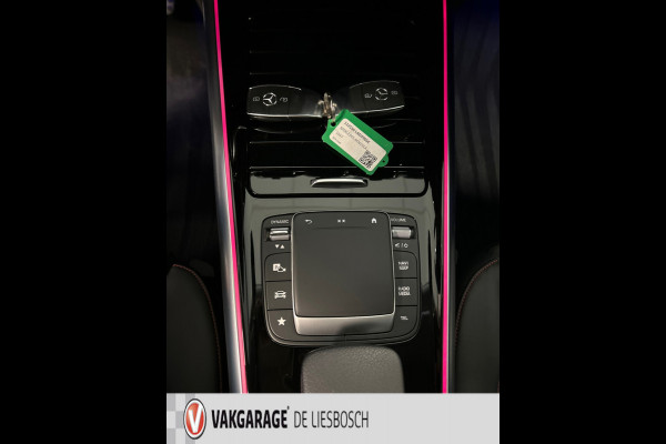 Mercedes-Benz GLA 250 e AMG Line / camera / Navigatie / sfeer verlichting / led verlichting
