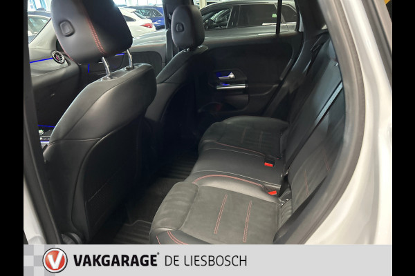 Mercedes-Benz GLA 250 e AMG Line / camera / Navigatie / sfeer verlichting / led verlichting