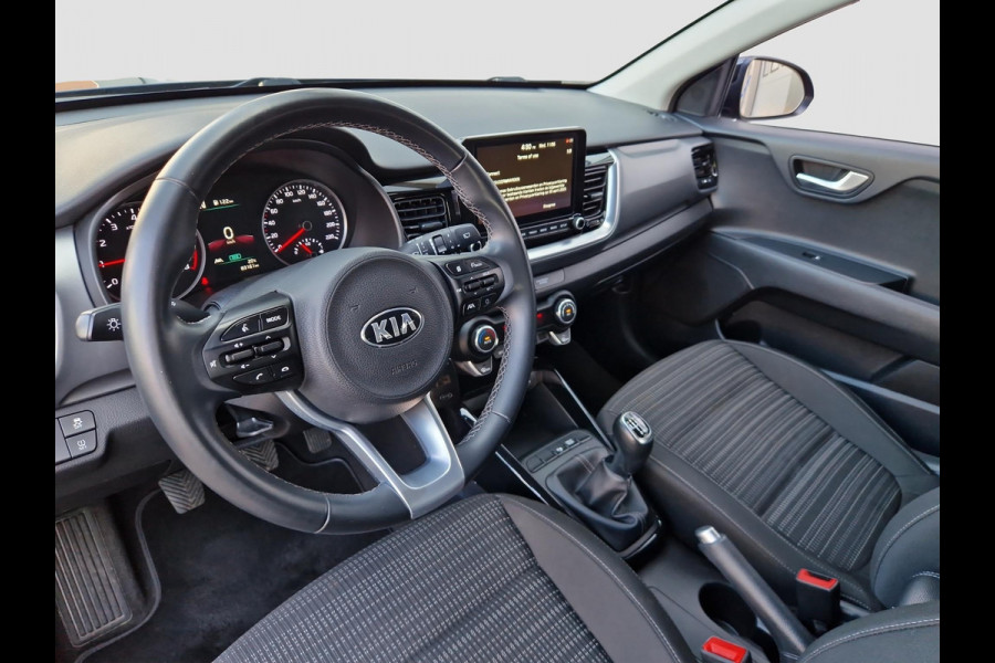 Kia Stonic 1.0 T-GDi MHEV DynamicLine | Navigatie | Climate | Cruise | Camera | PDC |