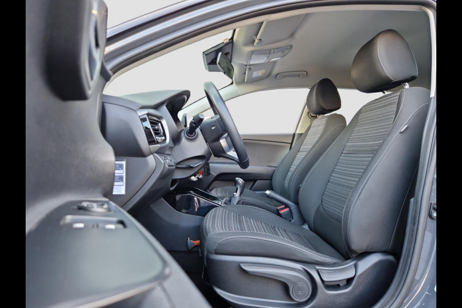 Kia Stonic 1.0 T-GDi MHEV DynamicLine | Navigatie | Climate | Cruise | Camera | PDC |