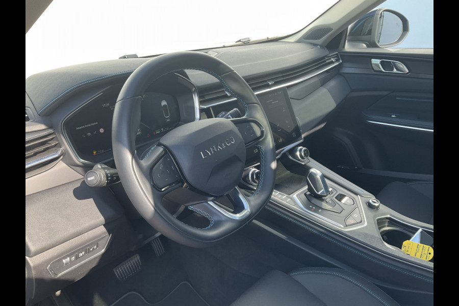 Lynk & Co 01 1.5 262PK PHEV Caplay 360°Cam Stoellverw. Pano.dak Plug-in