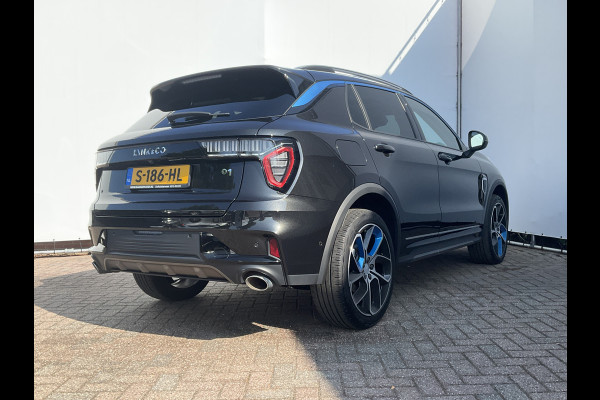 Lynk & Co 01 1.5 262PK PHEV Caplay 360°Cam Stoellverw. Pano.dak Plug-in