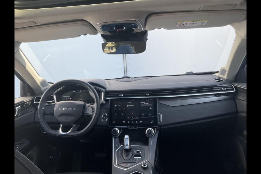 Lynk & Co 01 1.5 262PK PHEV Caplay 360°Cam Stoellverw. Pano.dak Plug-in