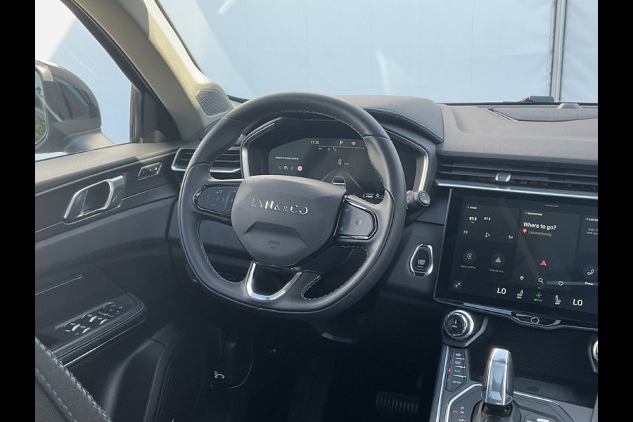 Lynk & Co 01 1.5 262PK PHEV Caplay 360°Cam Stoellverw. Pano.dak Plug-in