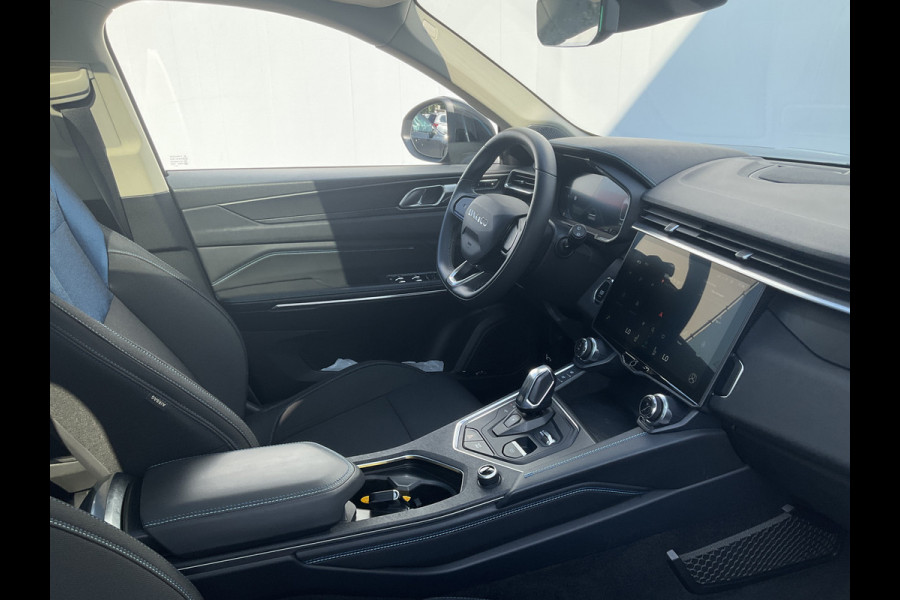 Lynk & Co 01 1.5 262PK PHEV Caplay 360°Cam Stoellverw. Pano.dak Plug-in