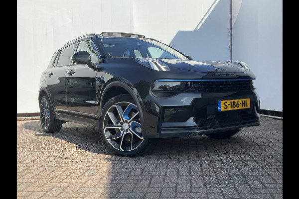 Lynk & Co 01 1.5 262PK PHEV Caplay 360°Cam Stoellverw. Pano.dak Plug-in