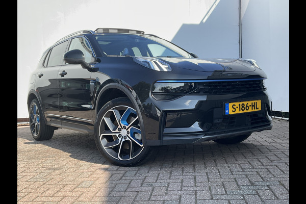 Lynk & Co 01 1.5 262PK PHEV Caplay 360°Cam Stoellverw. Pano.dak Plug-in
