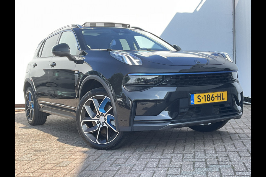 Lynk & Co 01 1.5 262PK PHEV Caplay 360°Cam Stoellverw. Pano.dak Plug-in