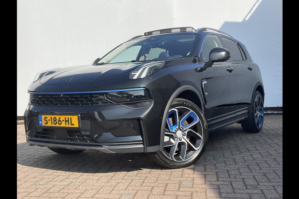 Lynk & Co 01 1.5 262PK PHEV Caplay 360°Cam Stoellverw. Pano.dak Plug-in