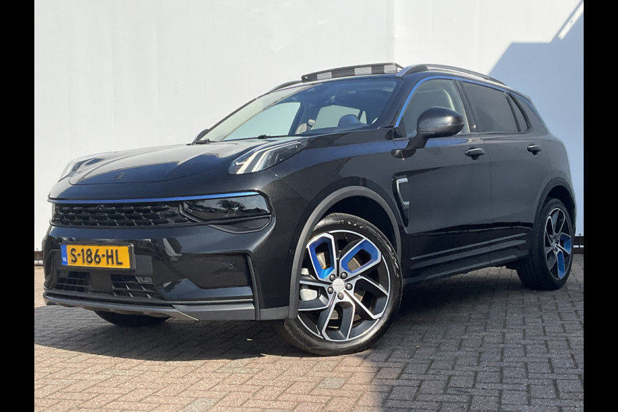Lynk & Co 01 1.5 262PK PHEV Caplay 360°Cam Stoellverw. Pano.dak Plug-in