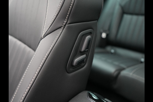 Škoda Superb Combi 1.4 TSI iV Laurin & Klement Plug in Hybrid 218pk PHEV | Trekhaak af Fabriek | Panodak | Carplay |  Lederen Stoelen Memory/Massage | Adaptive Cruise | Sfeerverlichting | 360 Camera | Crystal LED | Virtual | Premium Audio | DAB |