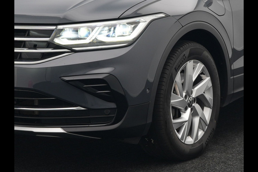 Volkswagen Tiguan 1.4 TSI Elegance Plug In Hybrid 245pk | PHEV | Trekhaak af Fabriek | Adaptive Cruise | Stuur/Stoel Verwarming | IQ Light | 18"L.M |  Carplay | Camera | Digitaal Cockpit |