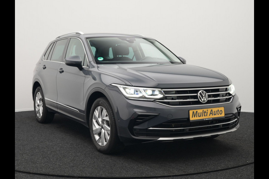 Volkswagen Tiguan 1.4 TSI Elegance Plug In Hybrid 245pk | PHEV | Trekhaak af Fabriek | Adaptive Cruise | Stuur/Stoel Verwarming | IQ Light | 18"L.M |  Carplay | Camera | Digitaal Cockpit |