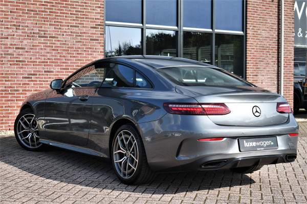 Mercedes-Benz E-Klasse Coupé 200 AMG Line Facelift | Night | Widescreen | Camera