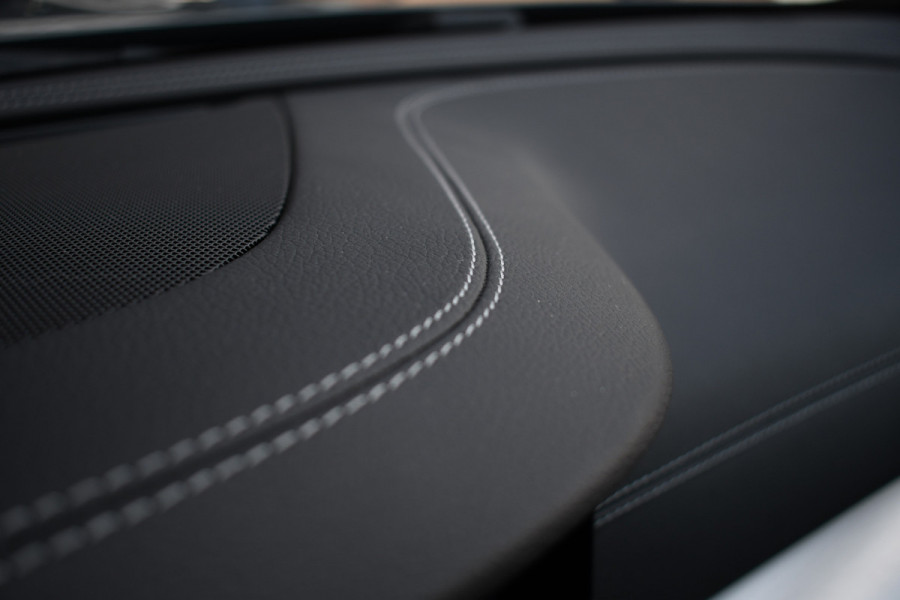 Mercedes-Benz E-Klasse Coupé 200 AMG Line Facelift | Night | Widescreen | Camera