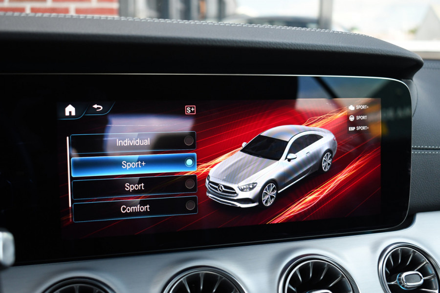 Mercedes-Benz E-Klasse Coupé 200 AMG Line Facelift | Night | Widescreen | Camera