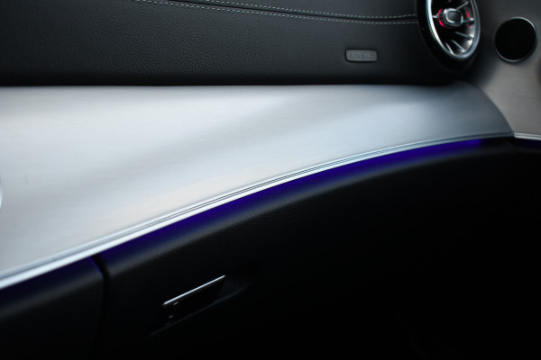 Mercedes-Benz E-Klasse Coupé 200 AMG Line Facelift | Night | Widescreen | Camera