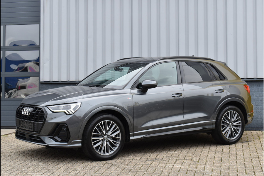 Audi Q3 35 TFSI S-Line Black Ed Matrix Leder Trekhaak Apple Carplay 19 Inch
