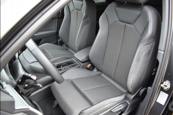 Audi Q3 35 TFSI S-Line Black Ed Matrix Leder Trekhaak Apple Carplay 19 Inch