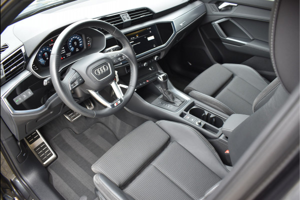 Audi Q3 35 TFSI S-Line Black Ed Matrix Leder Trekhaak Apple Carplay 19 Inch