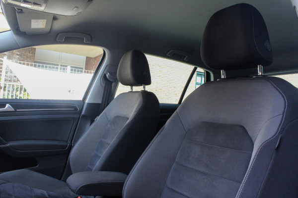 Volkswagen Golf 1.4 TSI Highl Busi R-line | ACC | Camera | Stoel VW | Carplay