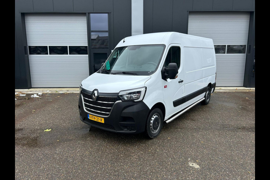Renault Master T35 2.3 dCi 180 L2H3 Energy
