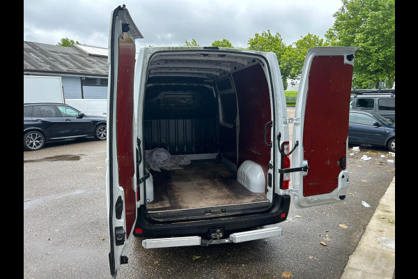 Renault Master T35 2.3 dCi 180 L2H3 Energy