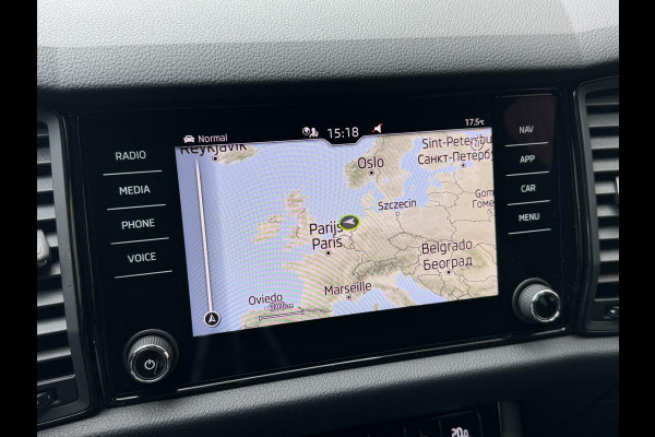 Škoda Kodiaq 1.5 TSI Sportline 7-persoons Automaat | Trekhaak uitklapbaar | Voorstoelen en achterbank verwarmd | Adaptief demping systeem | N