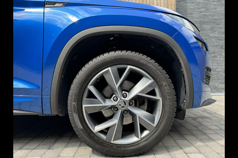 Škoda Kodiaq 1.5 TSI Sportline 7-persoons Automaat | Trekhaak uitklapbaar | Voorstoelen en achterbank verwarmd | Adaptief demping systeem | N