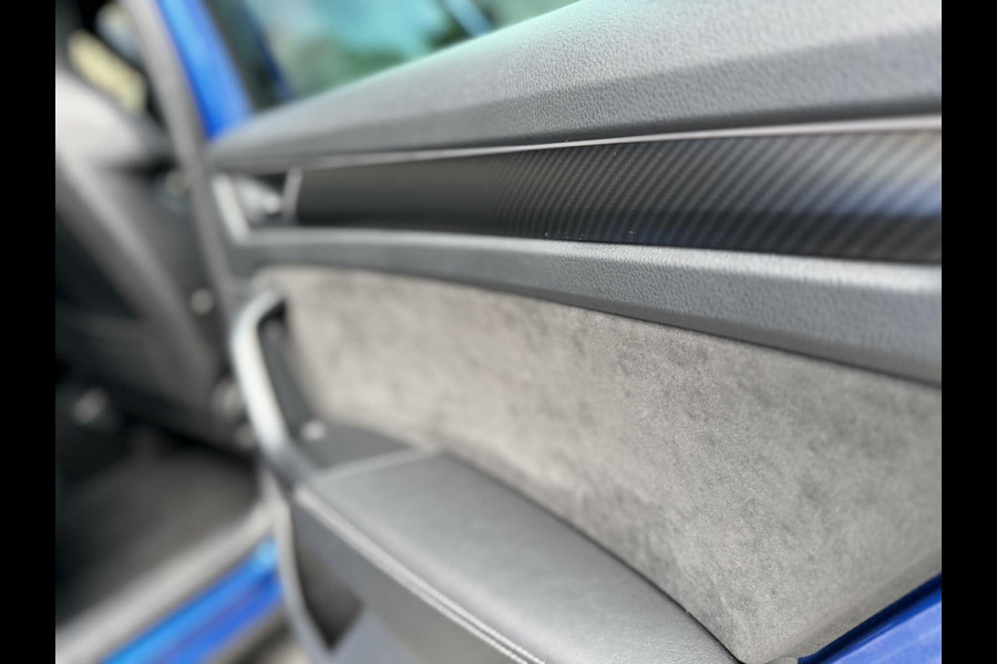Škoda Kodiaq 1.5 TSI Sportline 7-persoons Automaat | Trekhaak uitklapbaar | Voorstoelen en achterbank verwarmd | Adaptief demping systeem | N