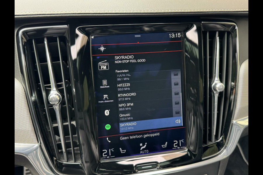 Volvo V90 2.0 D3 R-Design Automaat | Panoramadak | Volleer | Camera met rondomzicht | Bowers&Wilkins | Adaptieve cruise control | Head-up