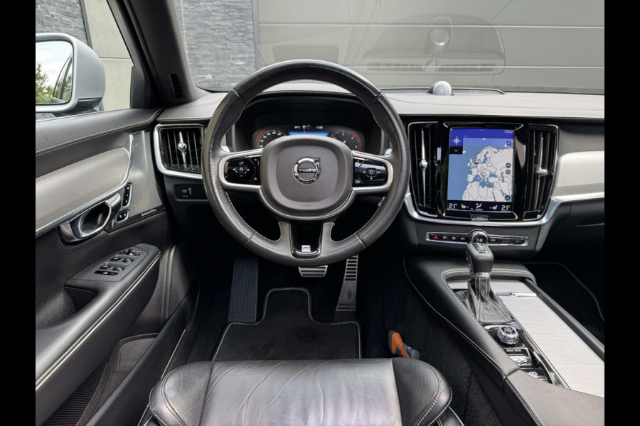 Volvo V90 2.0 D3 R-Design Automaat | Panoramadak | Volleer | Camera met rondomzicht | Bowers&Wilkins | Adaptieve cruise control | Head-up