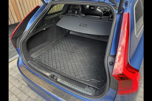 Volvo V90 2.0 D3 R-Design Automaat | Panoramadak | Volleer | Camera met rondomzicht | Bowers&Wilkins | Adaptieve cruise control | Head-up