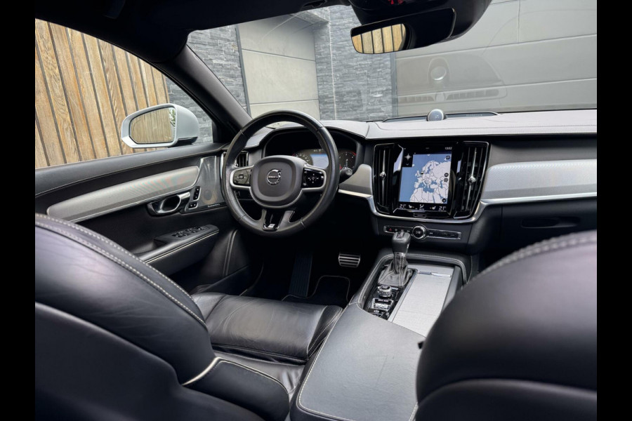 Volvo V90 2.0 D3 R-Design Automaat | Panoramadak | Volleer | Camera met rondomzicht | Bowers&Wilkins | Adaptieve cruise control | Head-up