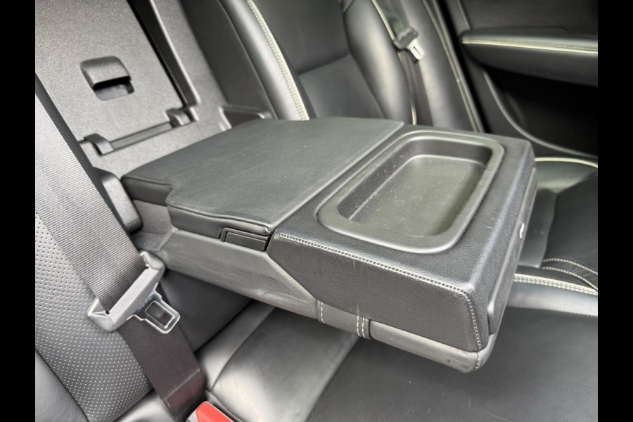 Volvo V90 2.0 D3 R-Design Automaat | Panoramadak | Volleer | Camera met rondomzicht | Bowers&Wilkins | Adaptieve cruise control | Head-up