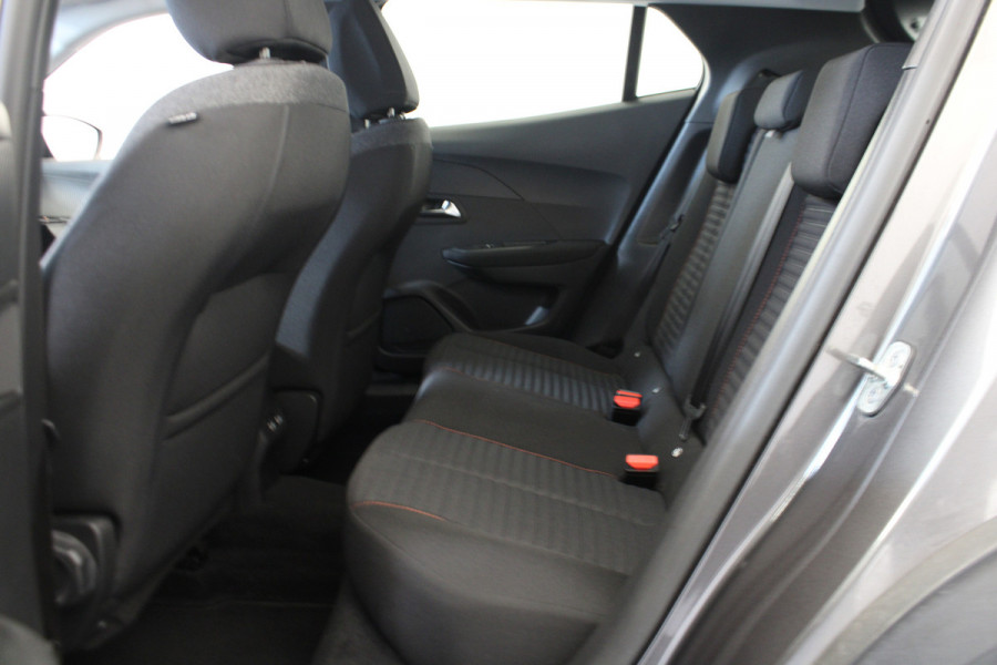 Peugeot 2008 1.2 PureTech Active Pack |Navi|Carplay|