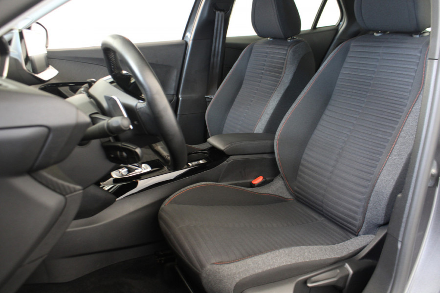 Peugeot 2008 1.2 PureTech Active Pack |Navi|Carplay|