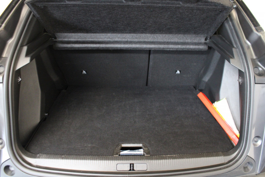 Peugeot 2008 1.2 PureTech Active Pack |Navi|Carplay|