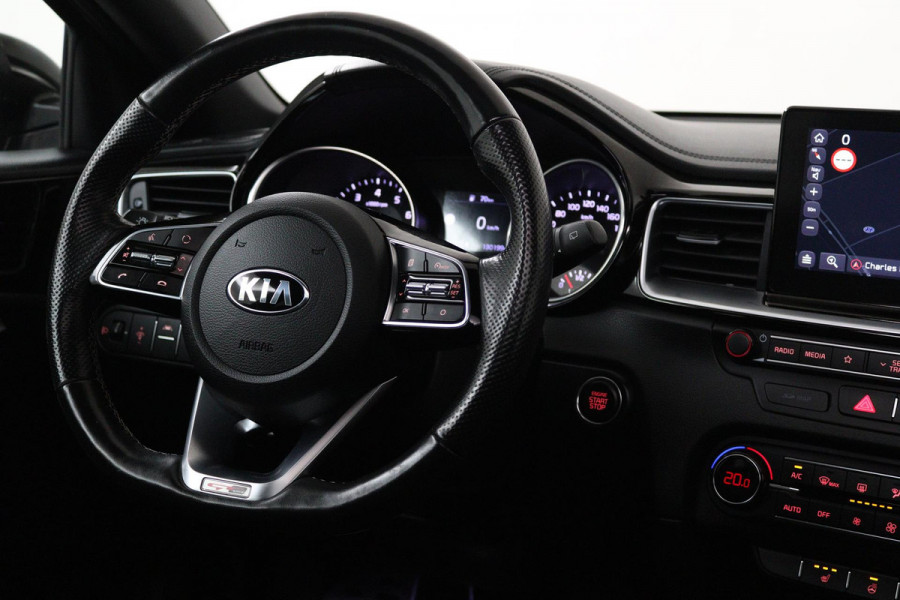 Kia ProCeed 1.4 T-GDI GT-Line (PANORAMADAK, STOEL-/STUURVERWARMING, CAMERA, CARPLAY, LED)