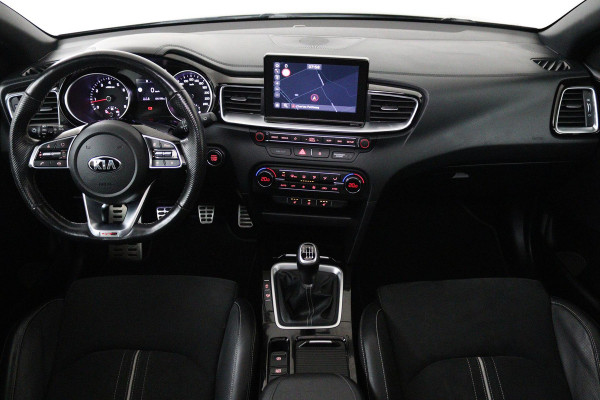 Kia ProCeed 1.4 T-GDI GT-Line (PANORAMADAK, STOEL-/STUURVERWARMING, CAMERA, CARPLAY, LED)