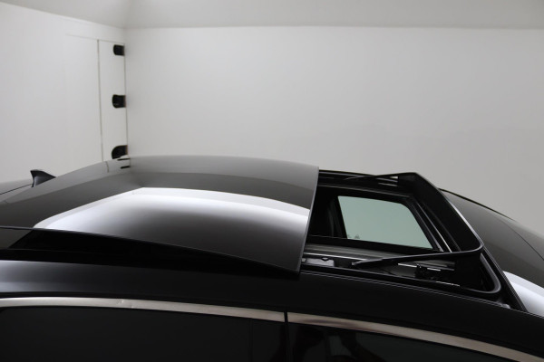 Kia ProCeed 1.4 T-GDI GT-Line (PANORAMADAK, STOEL-/STUURVERWARMING, CAMERA, CARPLAY, LED)