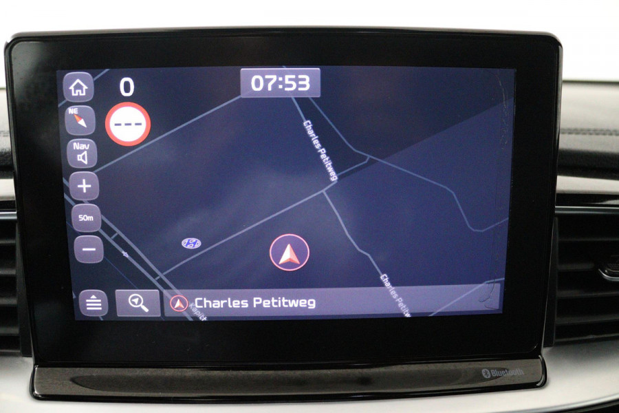 Kia ProCeed 1.4 T-GDI GT-Line (PANORAMADAK, STOEL-/STUURVERWARMING, CAMERA, CARPLAY, LED)
