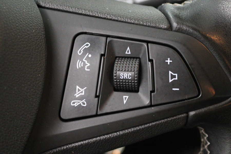 Opel Astra Sports Tourer 1.4 Turbo Business+ (TREKHAAK, NAVIGATIE, LED, MULTIMEDIA , STUURBEDIENING)