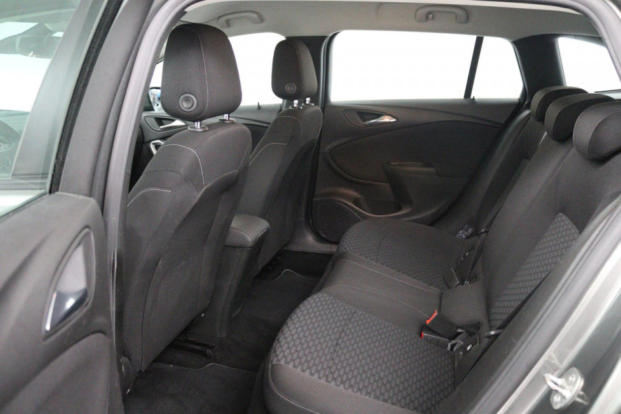 Opel Astra Sports Tourer 1.4 Turbo Business+ (TREKHAAK, NAVIGATIE, LED, MULTIMEDIA , STUURBEDIENING)