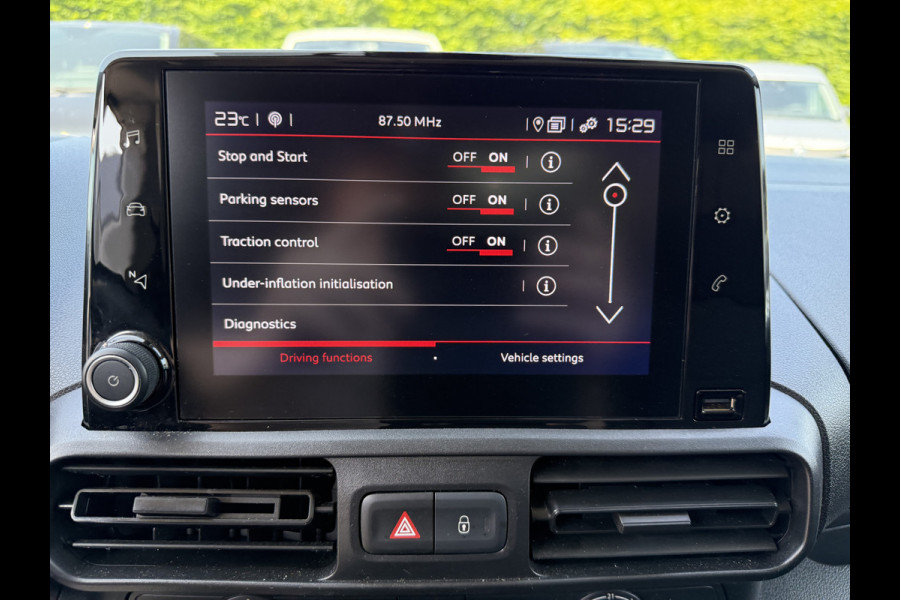 Citroën Berlingo 1.5 BlueHDI 102PK EURO6 Navigatiesysteem/cruise control