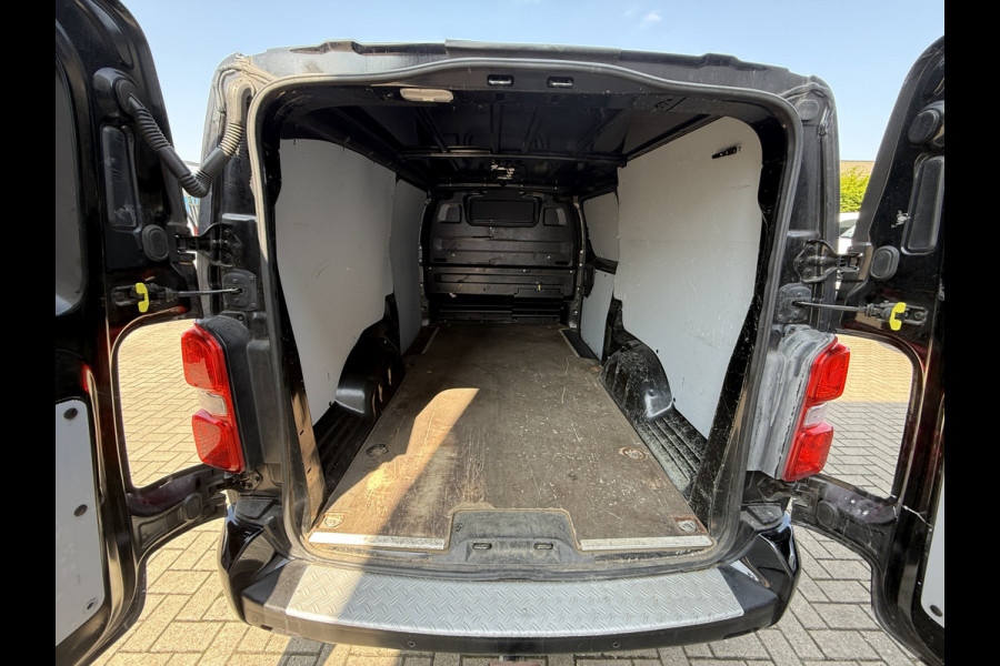 Opel Vivaro 2.0 CDTI 150PK EURO6 L3H1 Achteruitrijcamera/Trekhaak/navigatie systeem/cruise control