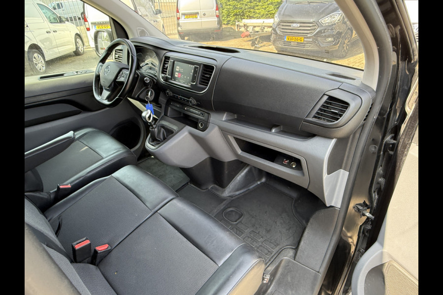 Opel Vivaro 2.0 CDTI 150PK EURO6 L3H1 Achteruitrijcamera/Trekhaak/navigatie systeem/cruise control