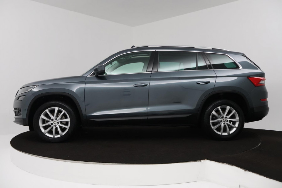 Škoda Kodiaq 1.5 TSI Style Business (PANORAMADAK, STOELVERWARMING, ACHTERUITRIJCAMERA, CARPLAY, ELEKT. STOELEN)