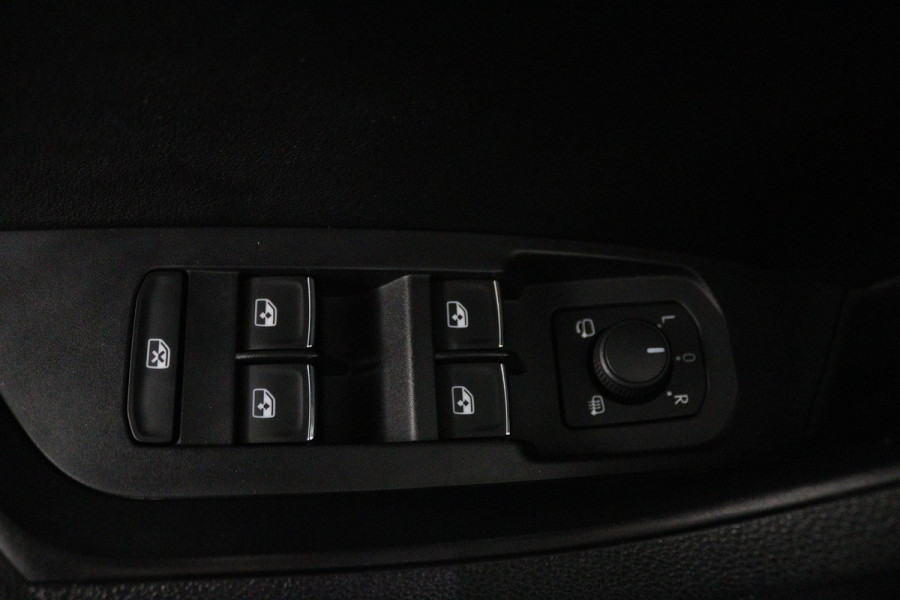 Škoda Kodiaq 1.5 TSI Style Business (PANORAMADAK, STOELVERWARMING, ACHTERUITRIJCAMERA, CARPLAY, ELEKT. STOELEN)