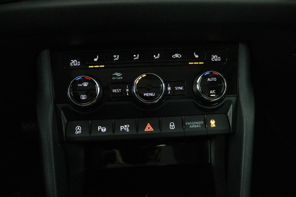 Škoda Kodiaq 1.5 TSI Style Business (PANORAMADAK, STOELVERWARMING, ACHTERUITRIJCAMERA, CARPLAY, ELEKT. STOELEN)
